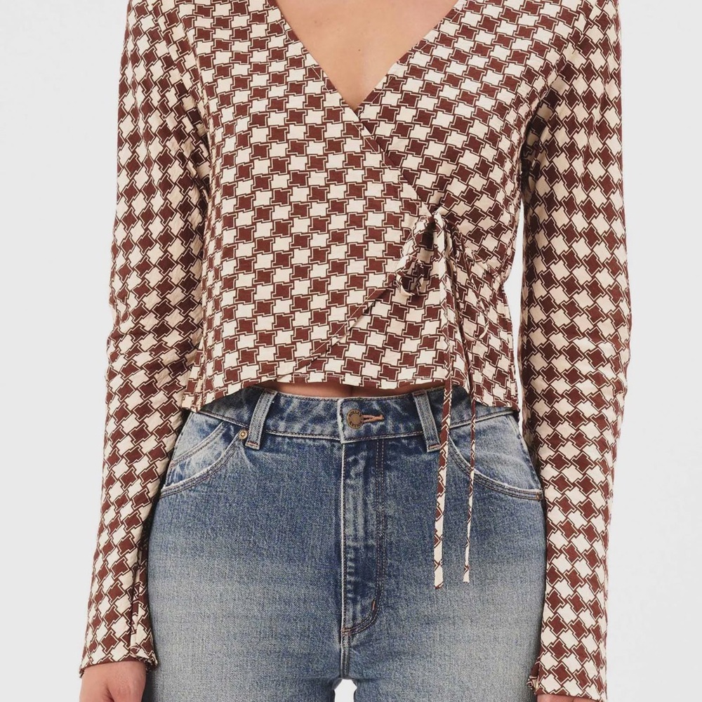 NWOT ROLLA'S Brown and White Wrap Blouse